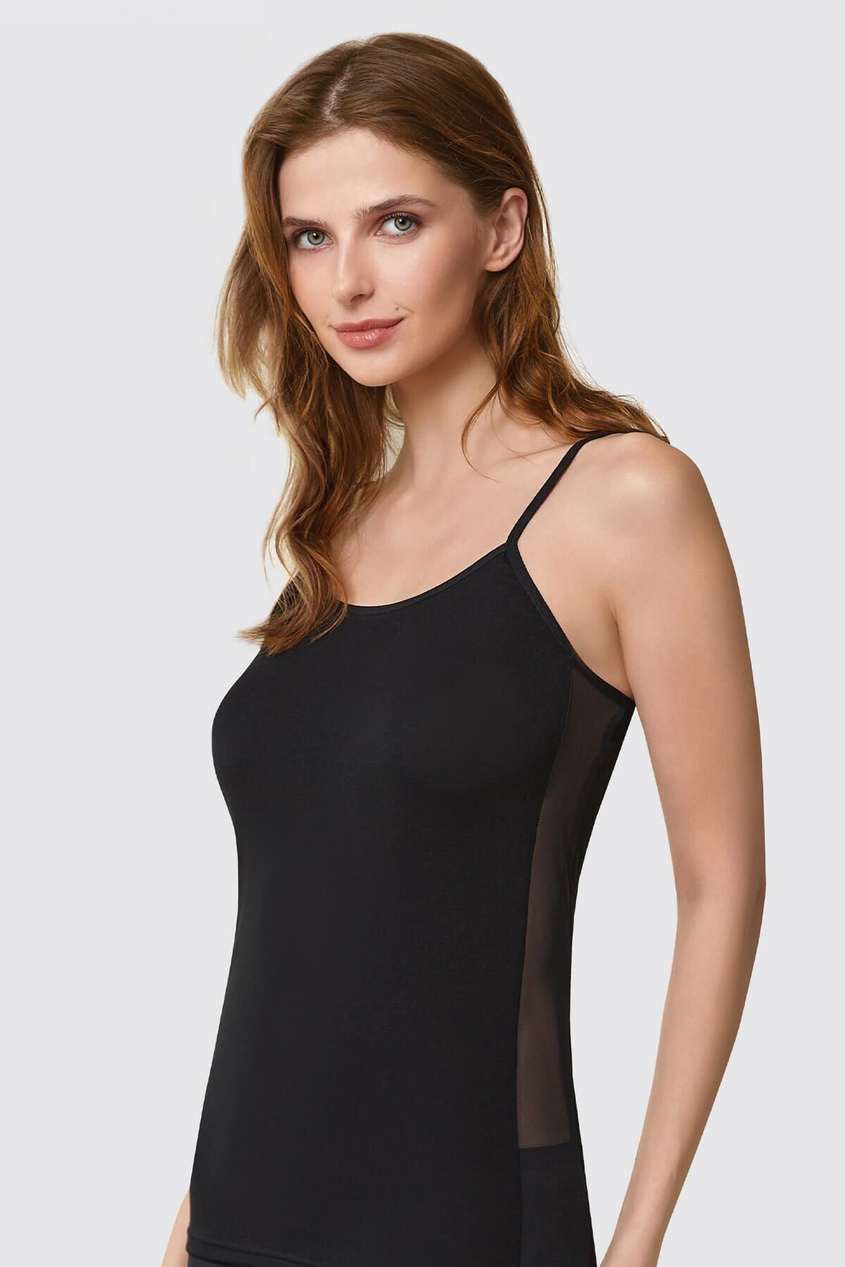 Berrak 7032 Bayan İp Askılı Atlet