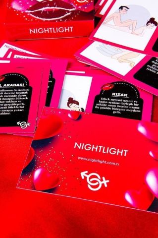 NIGHTLIGHT 001 Erotik Kamasutra Pozisyon Kartı KATALOG RENGİ - STANDART