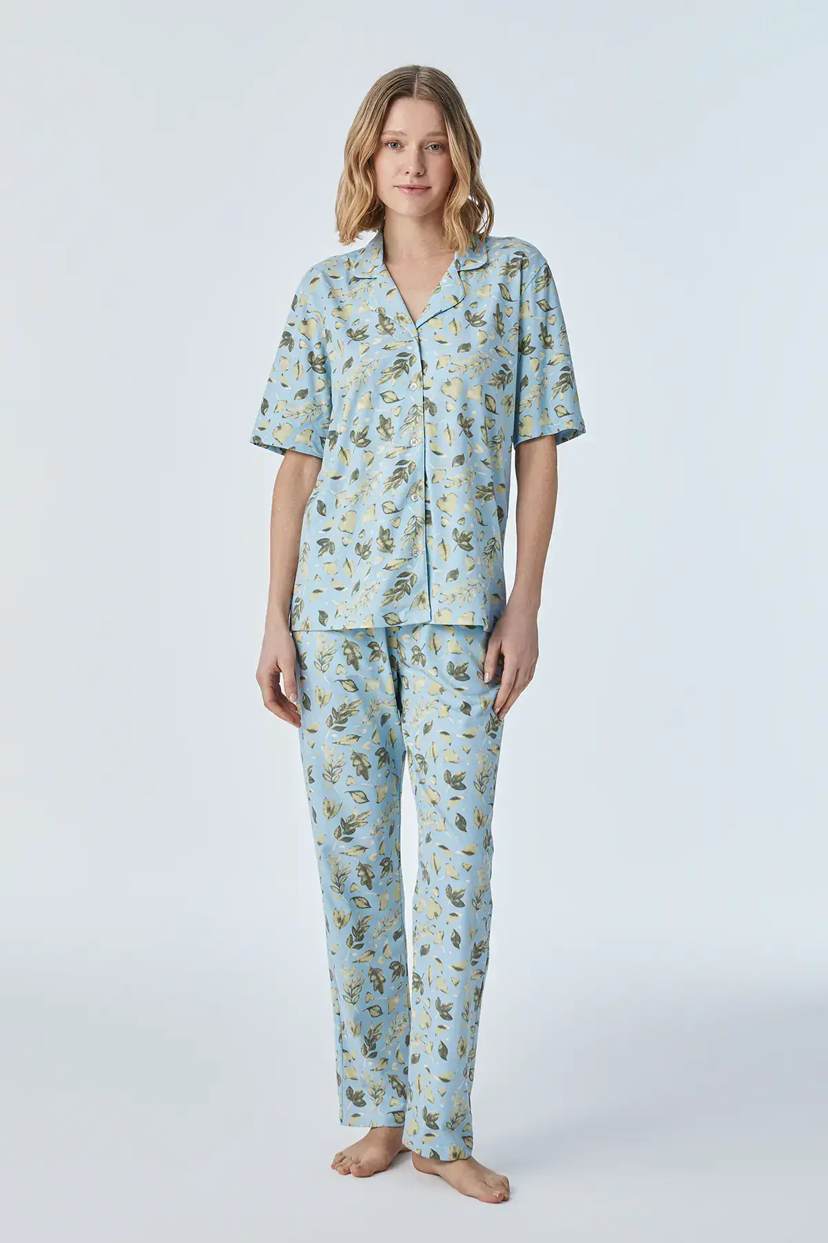 Pijadore 2105 (M-L-XL-XXL) Kısa Kollu Boydan Düğmeli Bayan Pijama Takım 4'lü