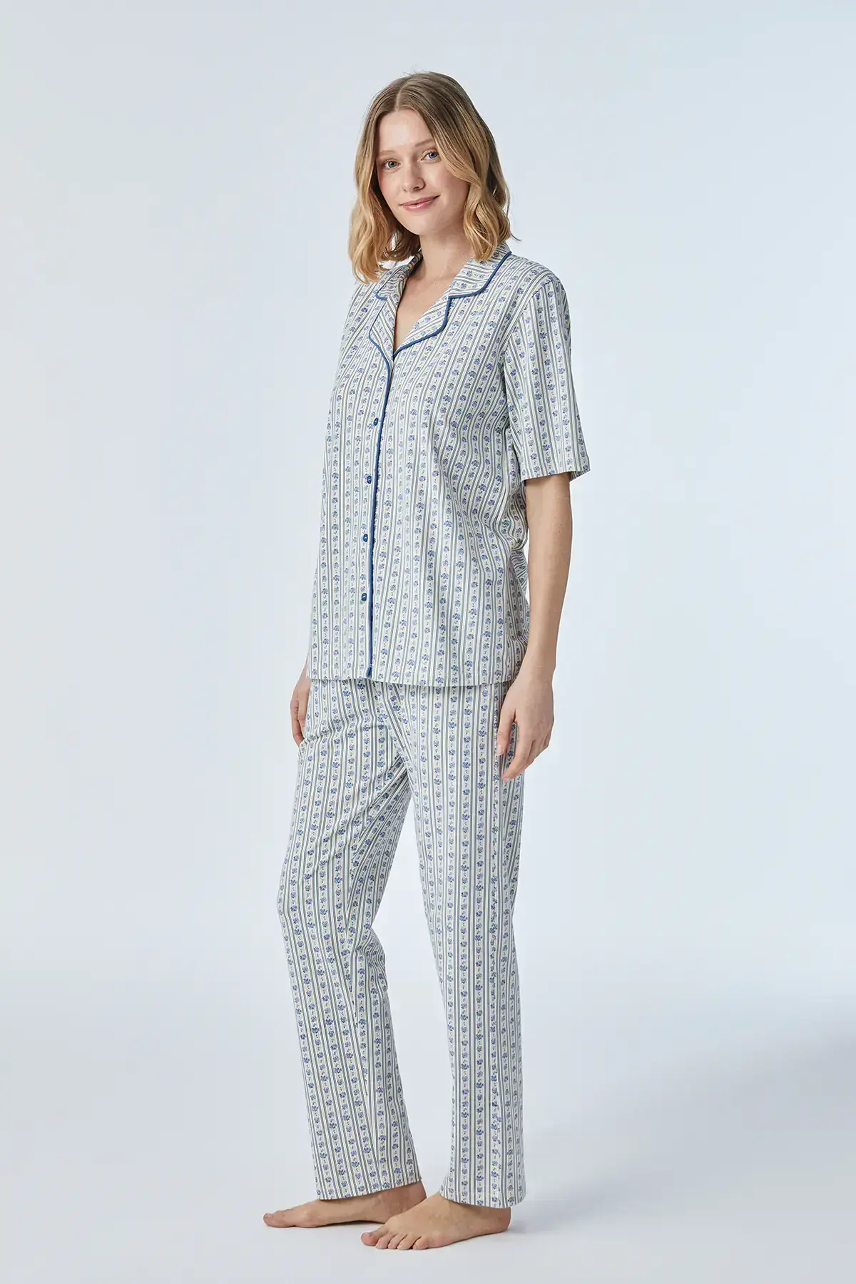 Pijadore 2096 (M-L-XL-XXL) Kısa Kollu Boydan Düğmeli Bayan Pijama Takım 4'lü