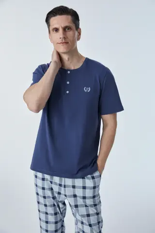 Pijadore 2115 (M-L-XL-XXL) Kısa Kollu Üç Düğmeli Erkek Pijama Takım 4'lü