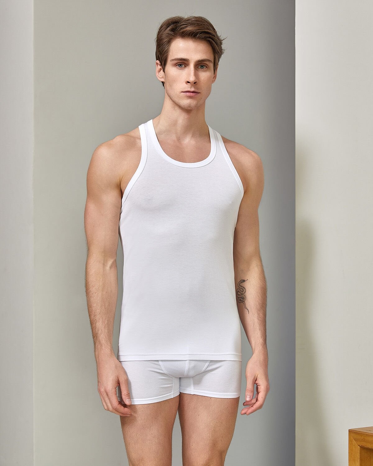 Berrak 1041 Modal Elestan Sporcu Erkek Atlet